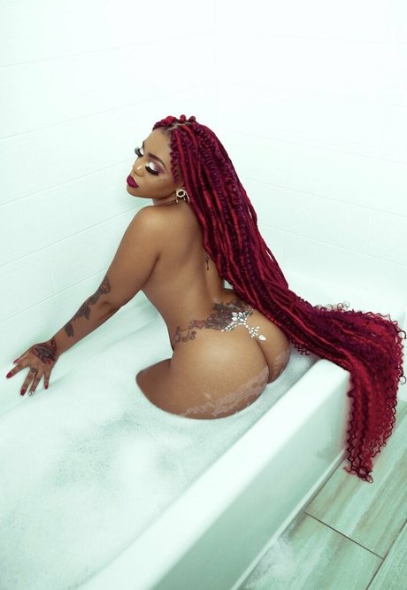 rebelliouschantele エロティックなスター 画像