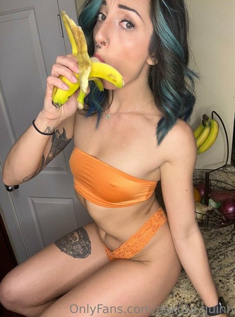 dakota quinn top profile image