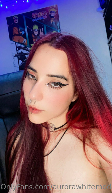 aurorawhitemodel ヌード女優 画像