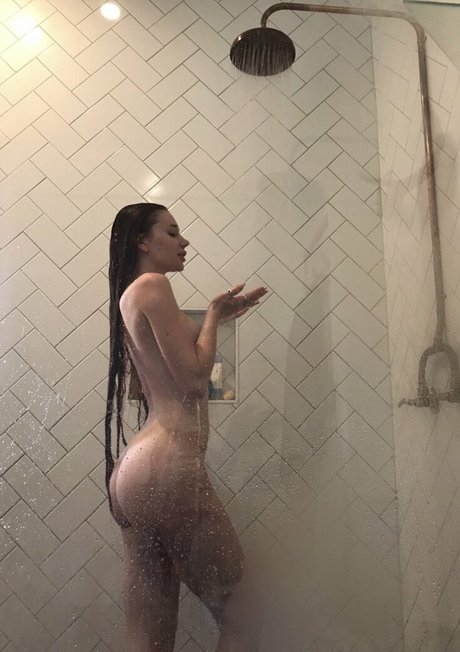 Universal Angel ポルノスター パーフェクト 写真