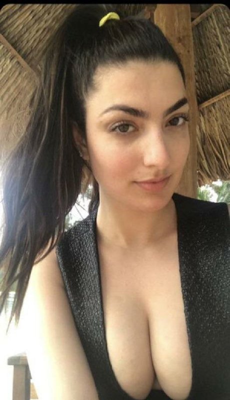 Rachel Levin 高品質モデル 写真