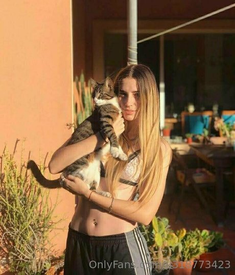 アラブの筋肉オンリーファンズ アートxxx 画像