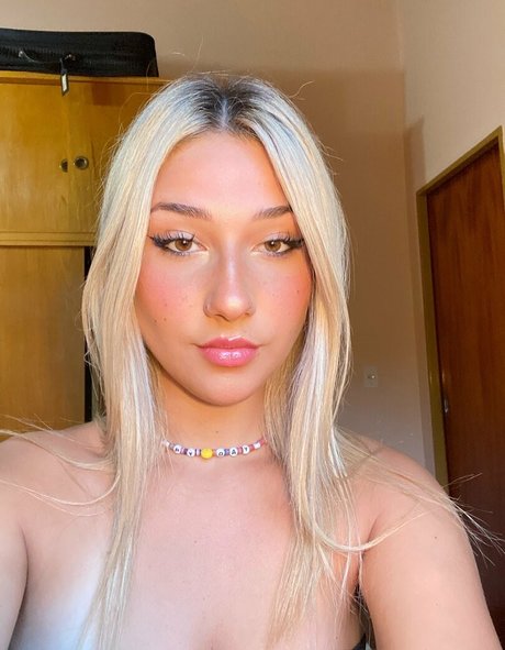Yami Sanchez ポルノスター 写真
