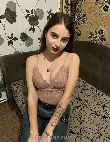 teenybabydolll ポルノスター 無料 ギャラリー