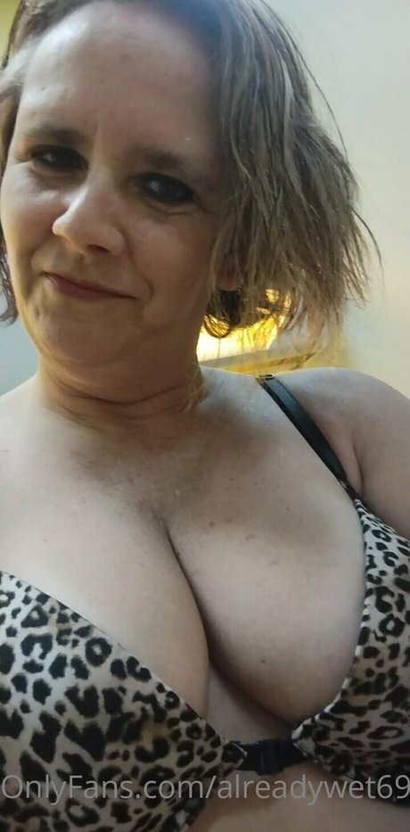 逆輪姦 オンリーファンズ 美しいxxx 写真