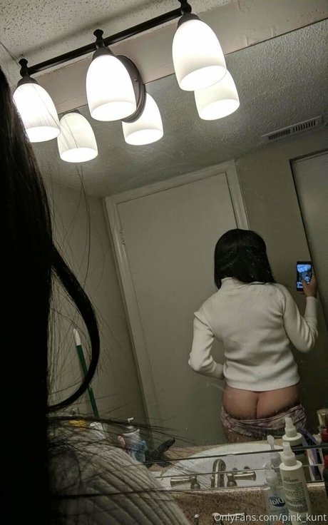 pink kunt ポルノスター 無料 写真