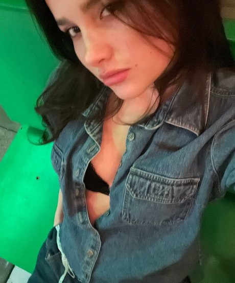 BBC 痴女 オンリーファンズ ポルノ 画像