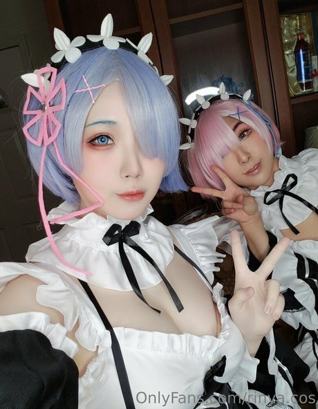 rinya cos エロティックなポルノスター 画像