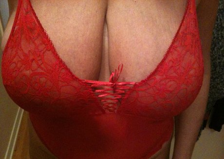 バニーオンリーファンズ 無料 写真