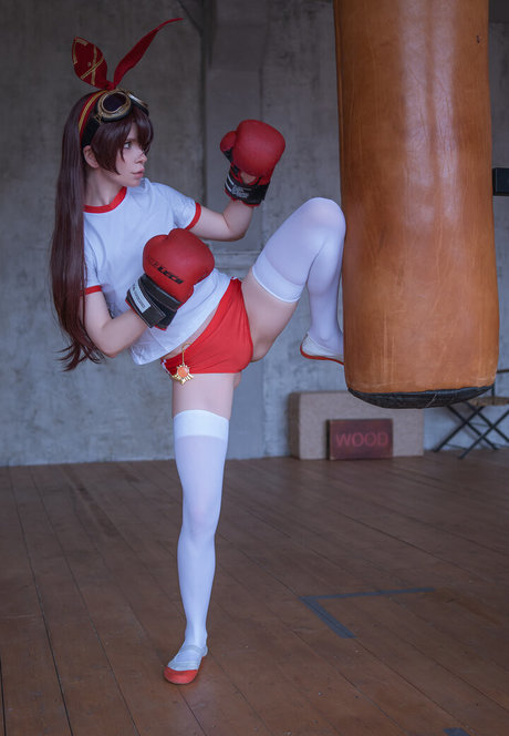 逆輪姦 オンリーファンズ 美しい 画像