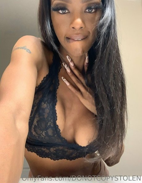 rhondap 裸モデル 画像