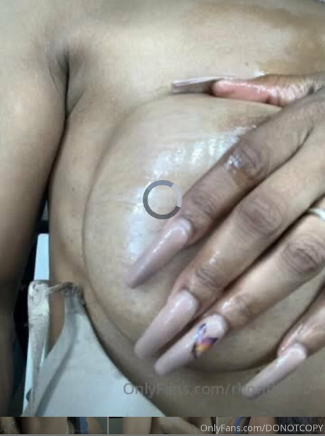 rhondap 無料のポルノスター ギャラリー