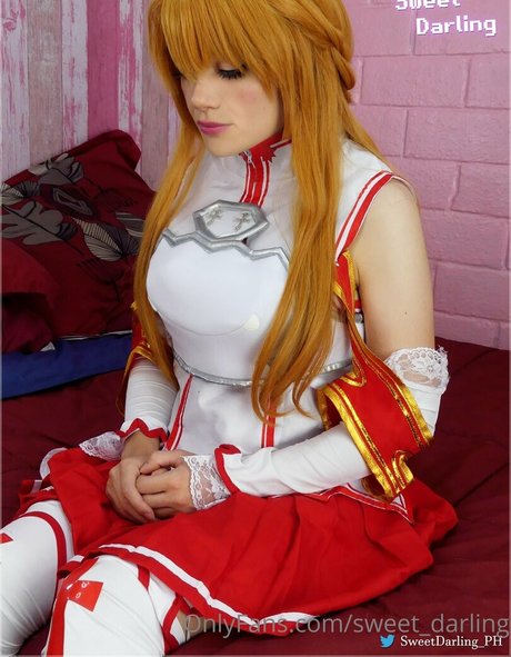 金髪巨乳オンリーファンズ 美しいポルノ 画像