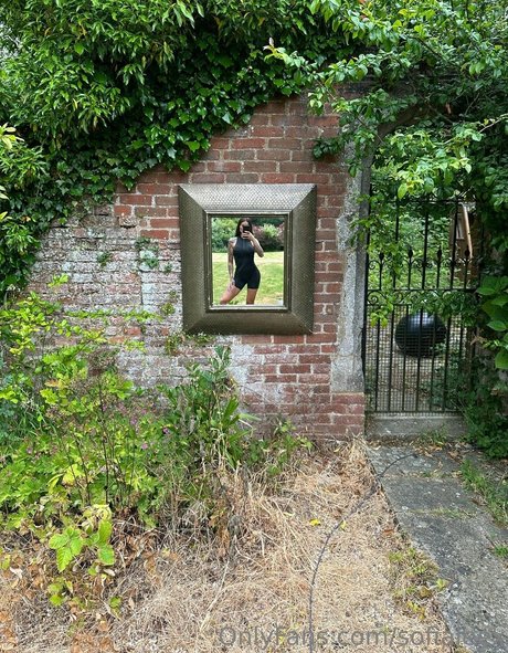 sofialeex スター ヌード 写真