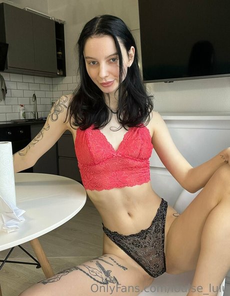 louise lulu ヌードモデル 画像