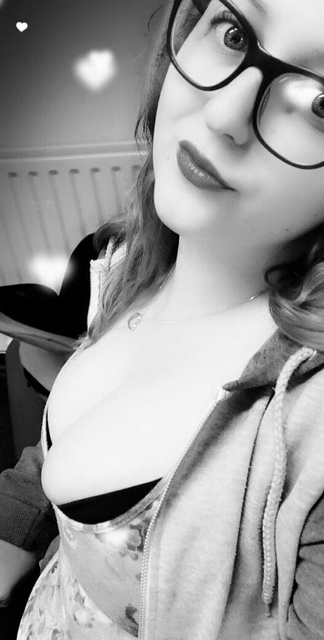 isendbobs アートモデル 画像