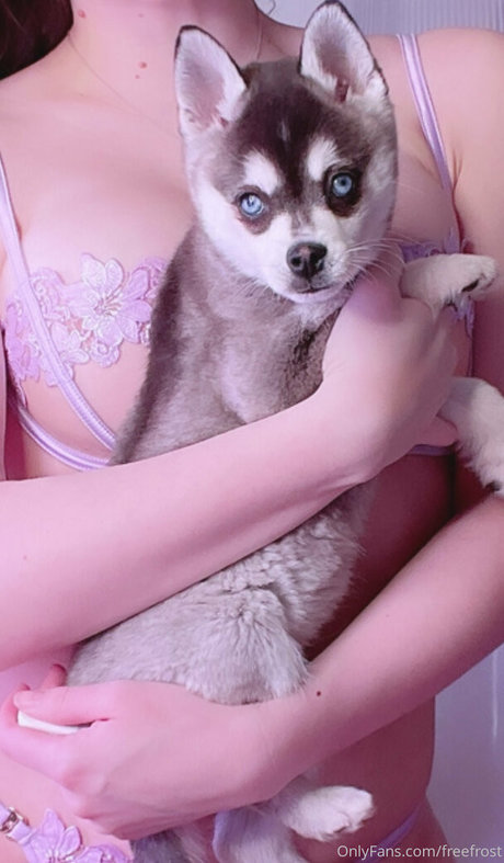 巨乳の熟女オンリーファンズ ホットセクシー 写真