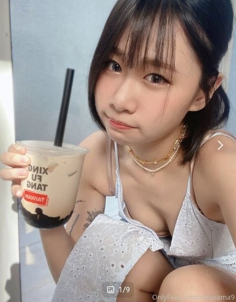 曲線美のシーメールオンリーファンズ ヌード 画像