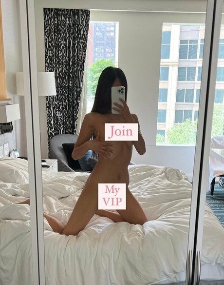 anachi セクシーモデル 写真