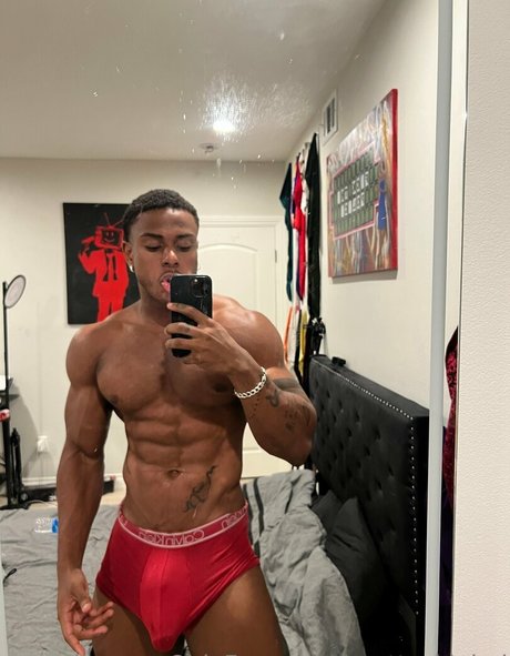 prettyskinboi ポルノスター ヌード 写真