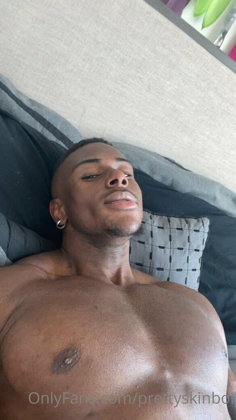 毛深いアナルオンリーファンズ セクシー 写真