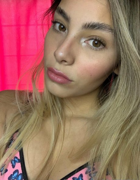 kendallbelmont ヌード女優 画像