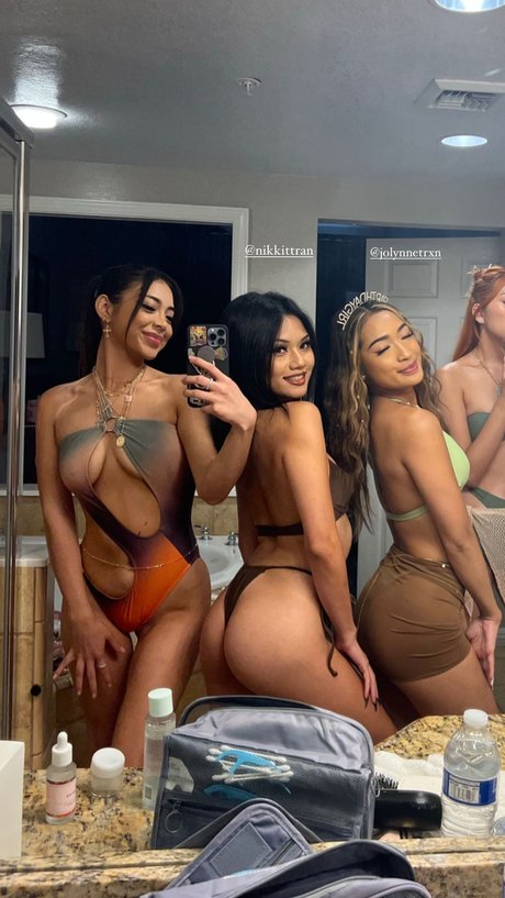 Nikkittran 独占女優 画像