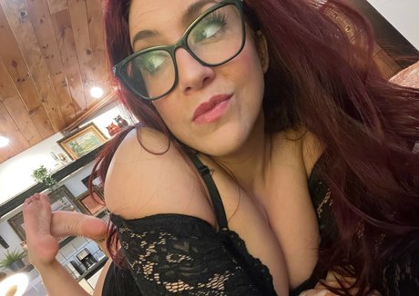 Veda Scott ホットスター 写真