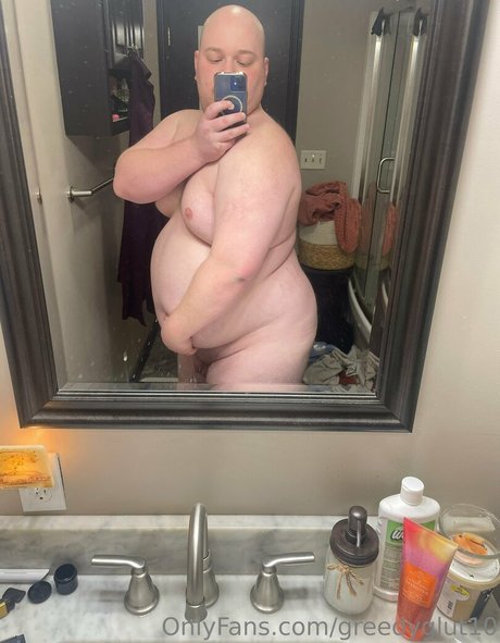 巨乳ゴスオンリーファンズ ヌード 写真
