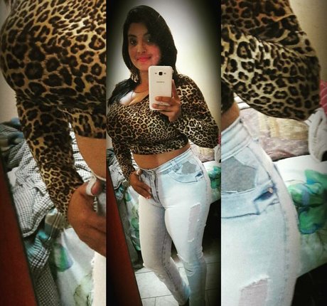 オンリーファンズでオナニーする ポルノ アーカイブ