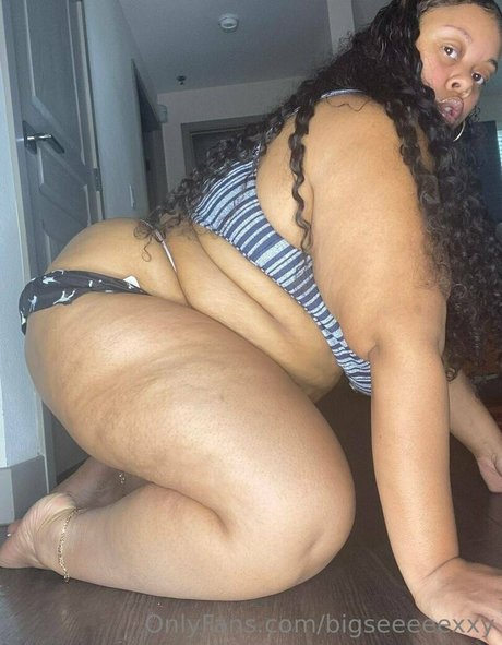 消防士のオンリーファンズ ポルノ ギャラリー