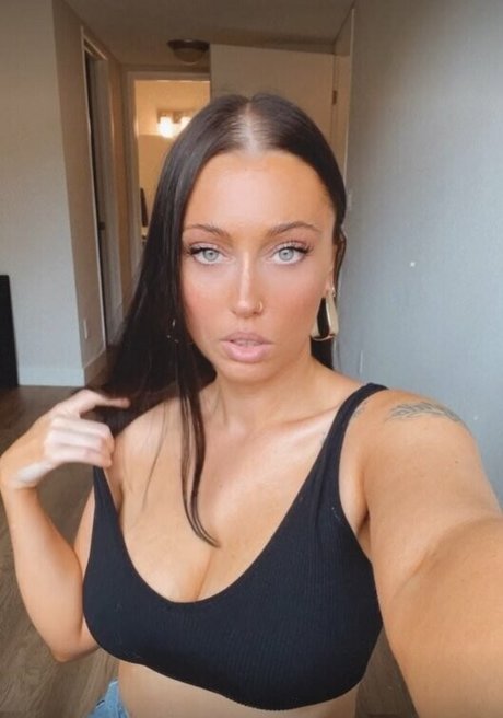 daniellelancaster 裸モデル 写真