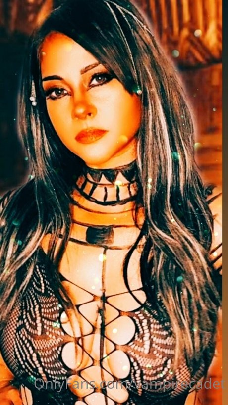 Vampire Cadet ポルノスター セクシー 写真