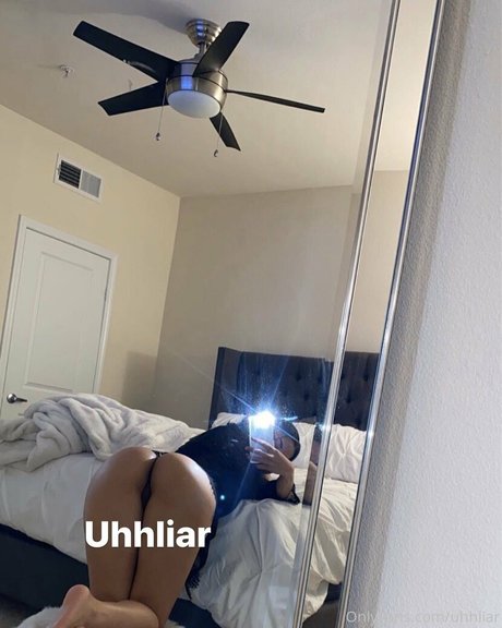 セクシーなラテン系オンリーファンズ ヌード 画像