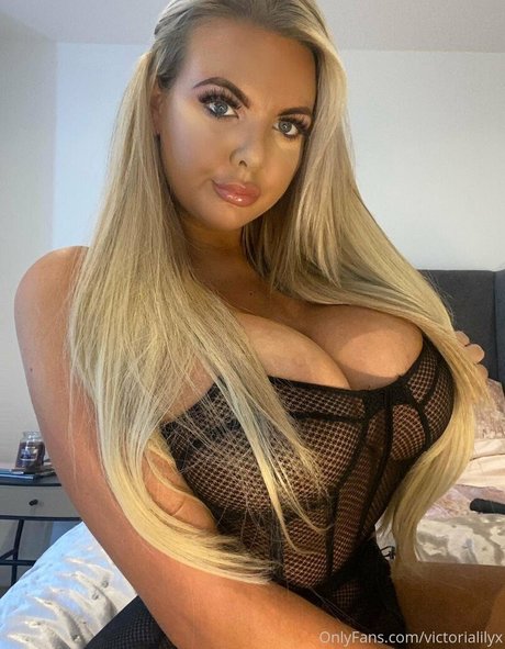 継娘オンリーファンズ 素敵 画像