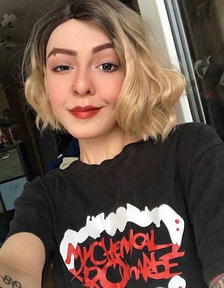 itsadeathwish スターセックス 写真