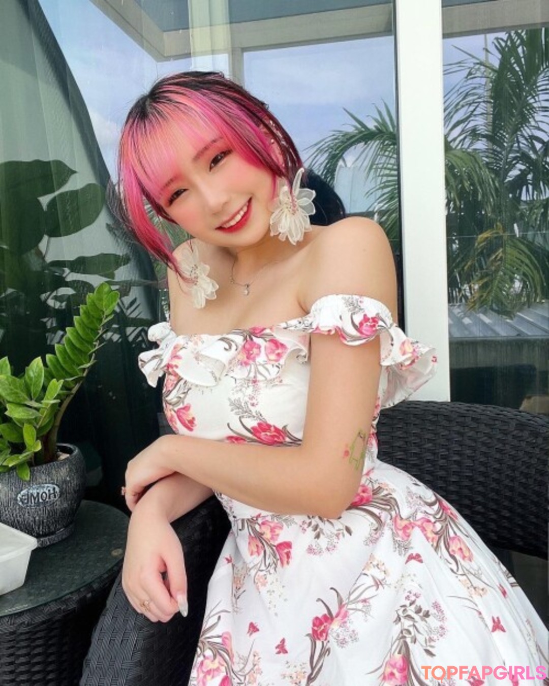 Akaei Ray セクシーなスター 画像