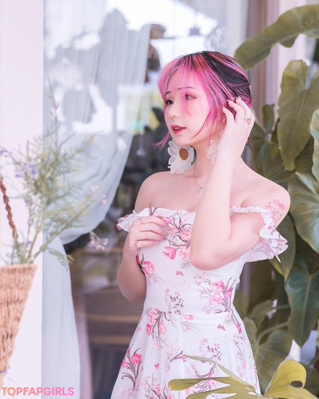 Akaei Ray 美しいスター 画像