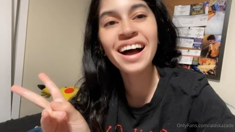 Alaska Zade ホットなポルノスター 写真