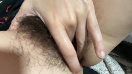 Alaska Zade ポルノスター 写真