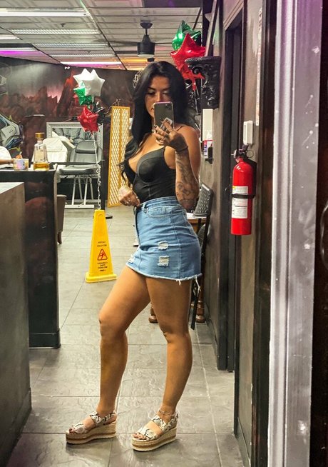 wtkhxrated スター xxx 写真