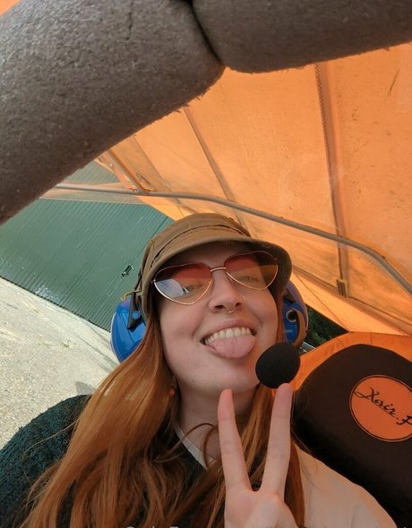 ディープスロート POV オンリーファンズ 美しい裸 写真