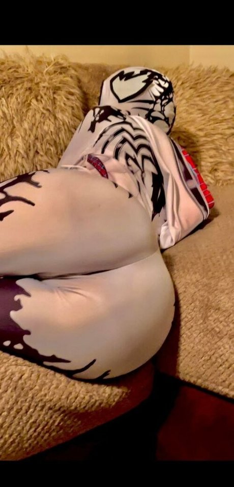 BBC 妊娠 オンリーファンズ セクシー 画像