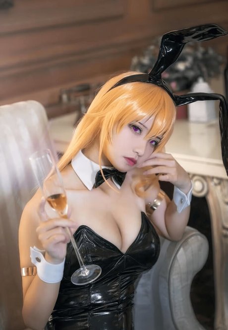Yimiaojun Nya ポルノスター HD 画像