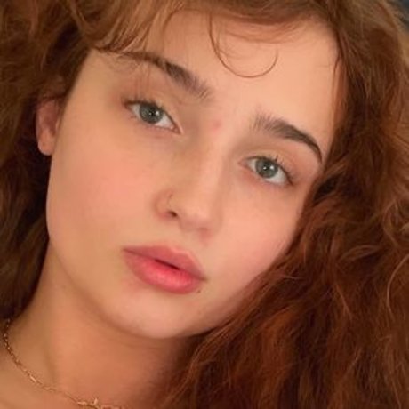 Scarlett Somebody セックス女優 ギャラリー