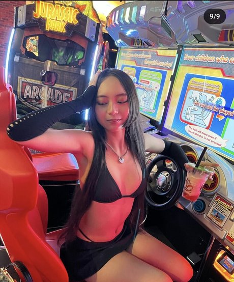 Titknee 完璧なモデル 写真
