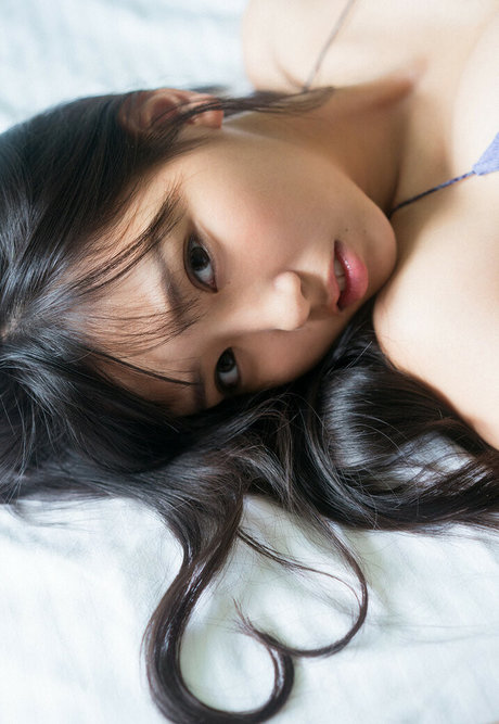 Aika Sawaguchi セックス女優 写真