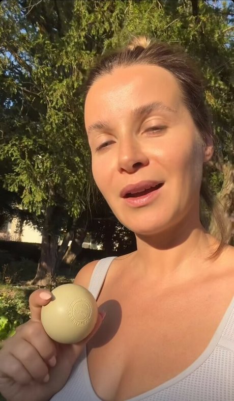 Victoria Koblenko ポルノスター HD 写真