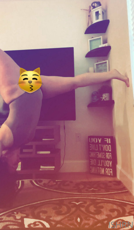 Ishrn 最高の女優 画像