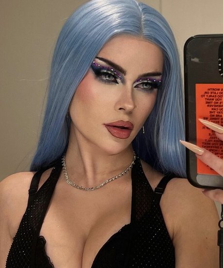 emmanorton ポルノスター パーフェクト 写真